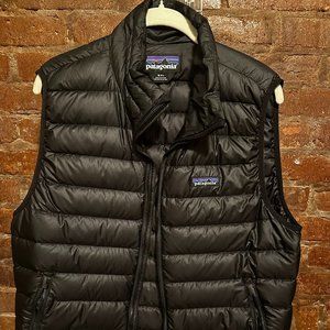 Men's Patagonia Puff Vest (Medium)